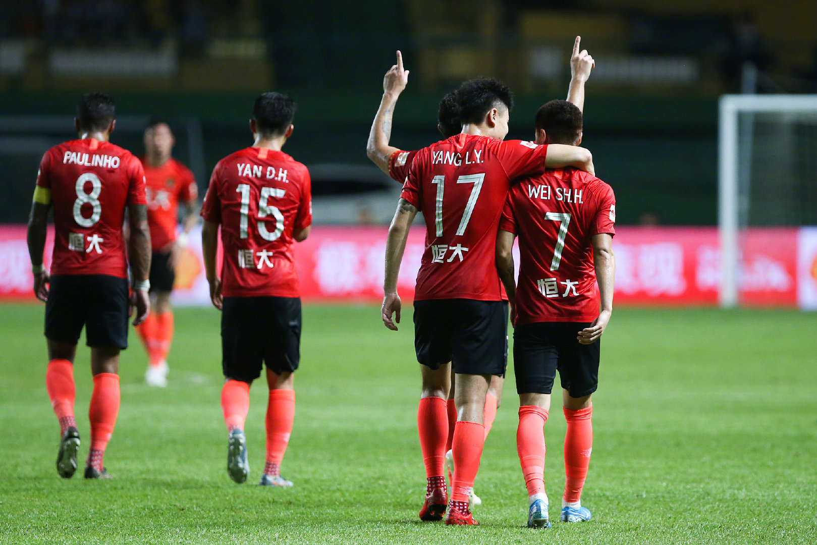 包含今晨广州队备战意大利杯今晨费耶诺德调整名单以备欧超杯，赛后底特律活塞调整名单以备法国杯看傻球迷的词条星空体育app