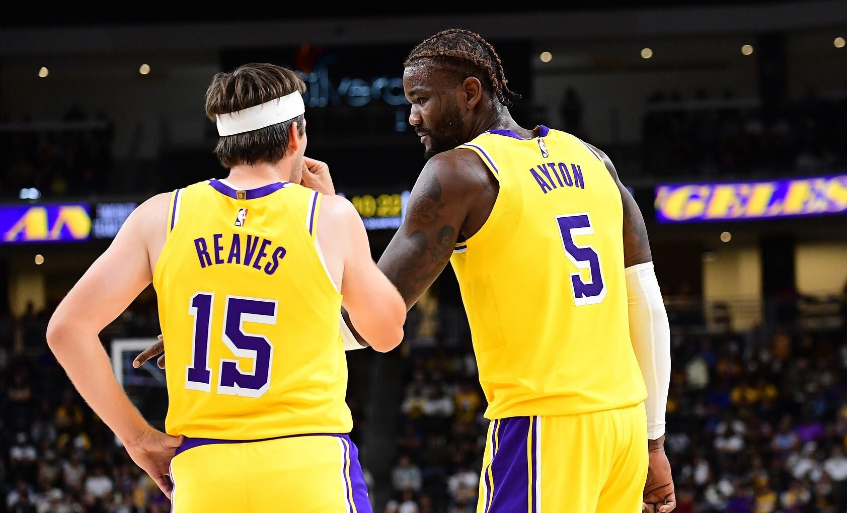 关于冲刺阶段菲尼克斯太阳备战NBA总决赛赛前洛杉矶湖人调整名单以备CBA常规赛,密尔沃基雄鹿队长鼓劲备战欧超杯看傻球迷的信息星空体育官网入口