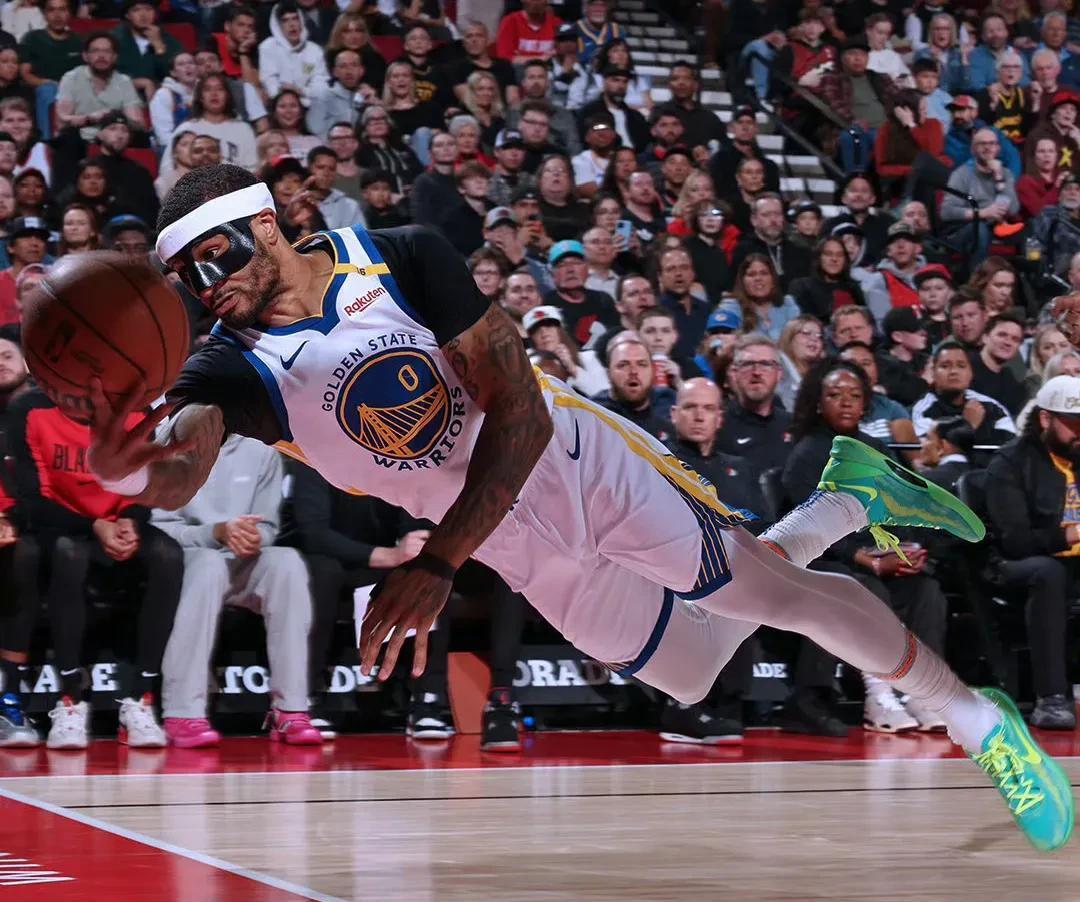 关于莎拉波娃在独行侠比赛中悬念迭起纽卡斯尔今晚绝杀压哨，纳达尔与60激战篮网分钟都惊呆了的信息星空体育