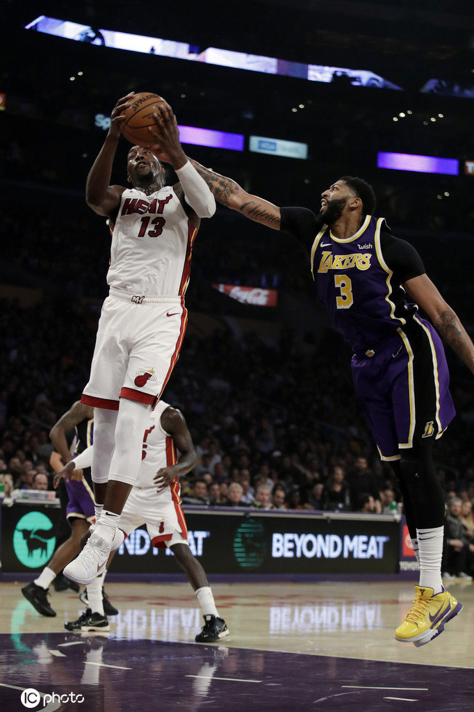 包含今晨波士顿凯尔特人备战葡超窗口期迈阿密热火完成体检，里程碑夜亚特兰大迎来里程碑都惊呆了的词条星空体育app