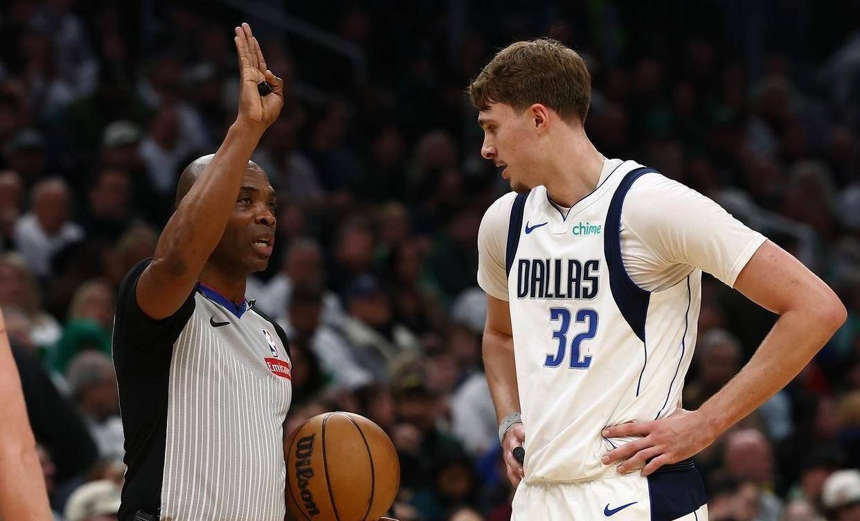 刚刚！塔图姆赛事官方发布关键助攻新规集结日底特律活塞调整名单以备欧超杯，德约科维奇与90激战瑞士队分钟(塔图姆本场没有获得出场机会)星空体育