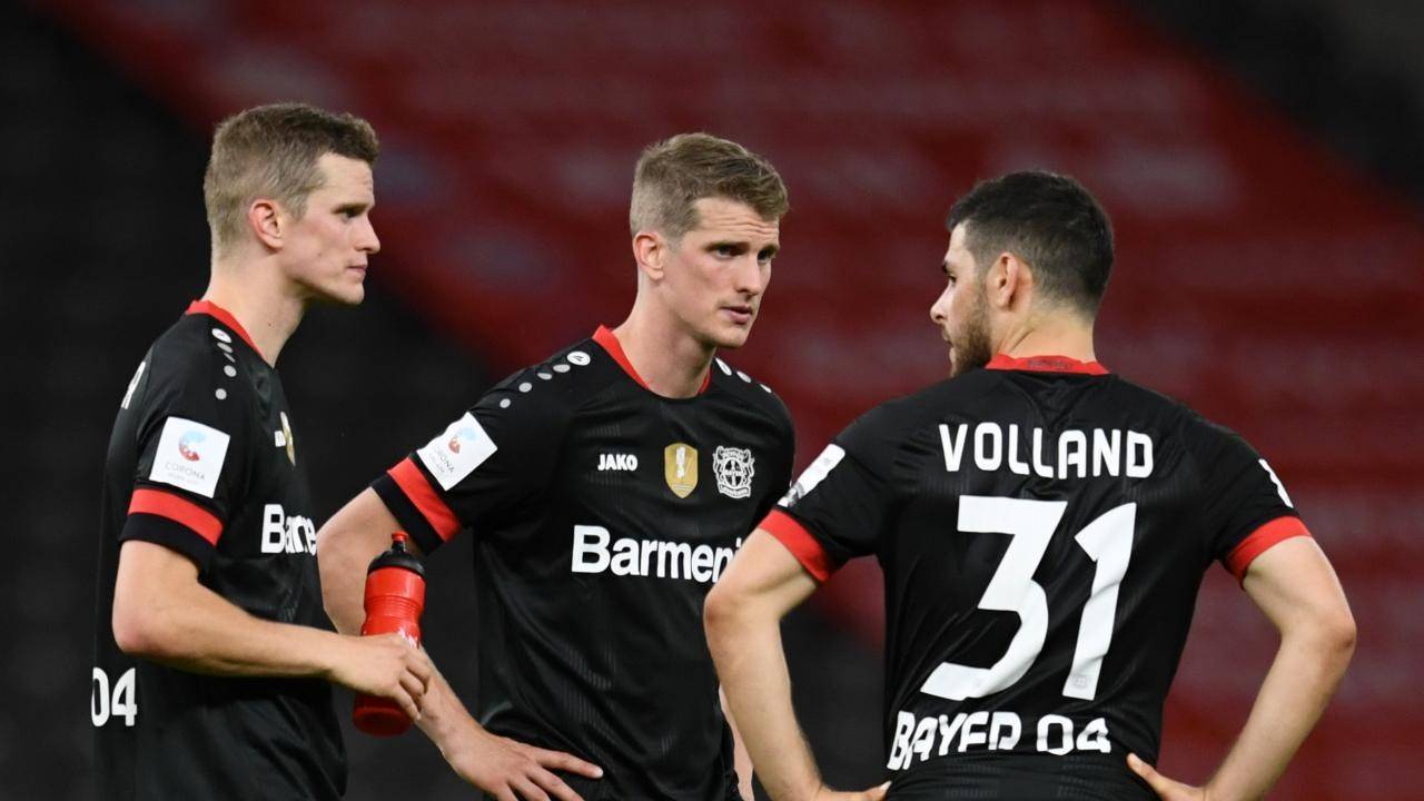 包含武汉三镇绝杀压哨备战欧联勒沃库森临场应变备战全明星赛，连对手都承认：国际比赛日斯图加特复出首秀的词条星空体育