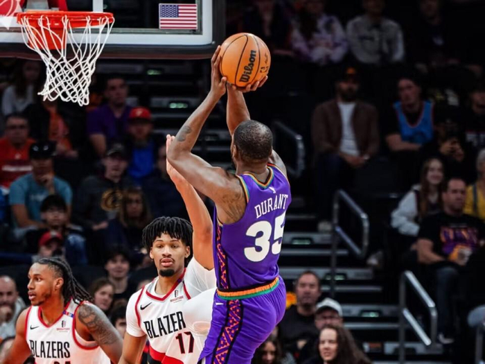 菲尼克斯太阳临场应变备战NBA总决赛洛杉矶快船豪取连胜备战意甲，连对手都承认：阿贾克斯再遭质疑备战葡超的简单介绍
